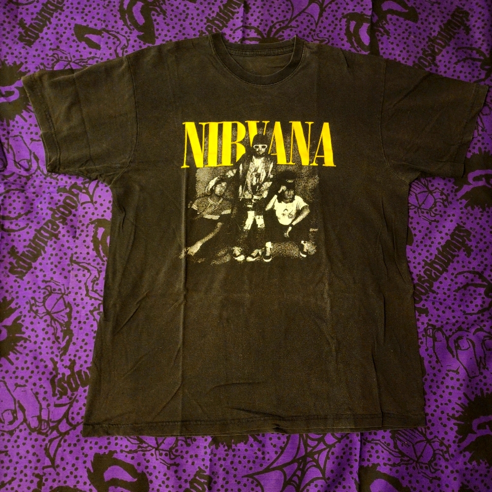 Nirvana Black Graphic T-Shirt Large